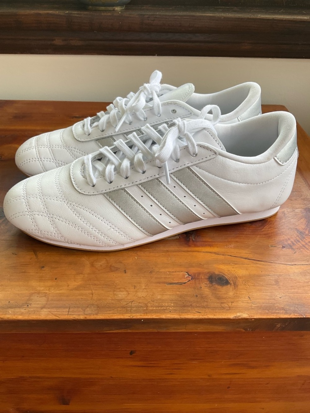 Women’s Adidas Originals Taekwondo Lace Shoes, White/Silver, Size 9
